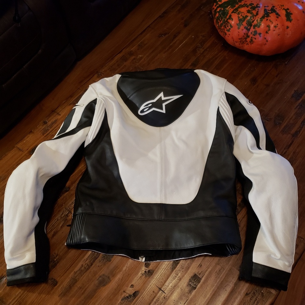 Alpinestars women's motorcycle jacket, leather